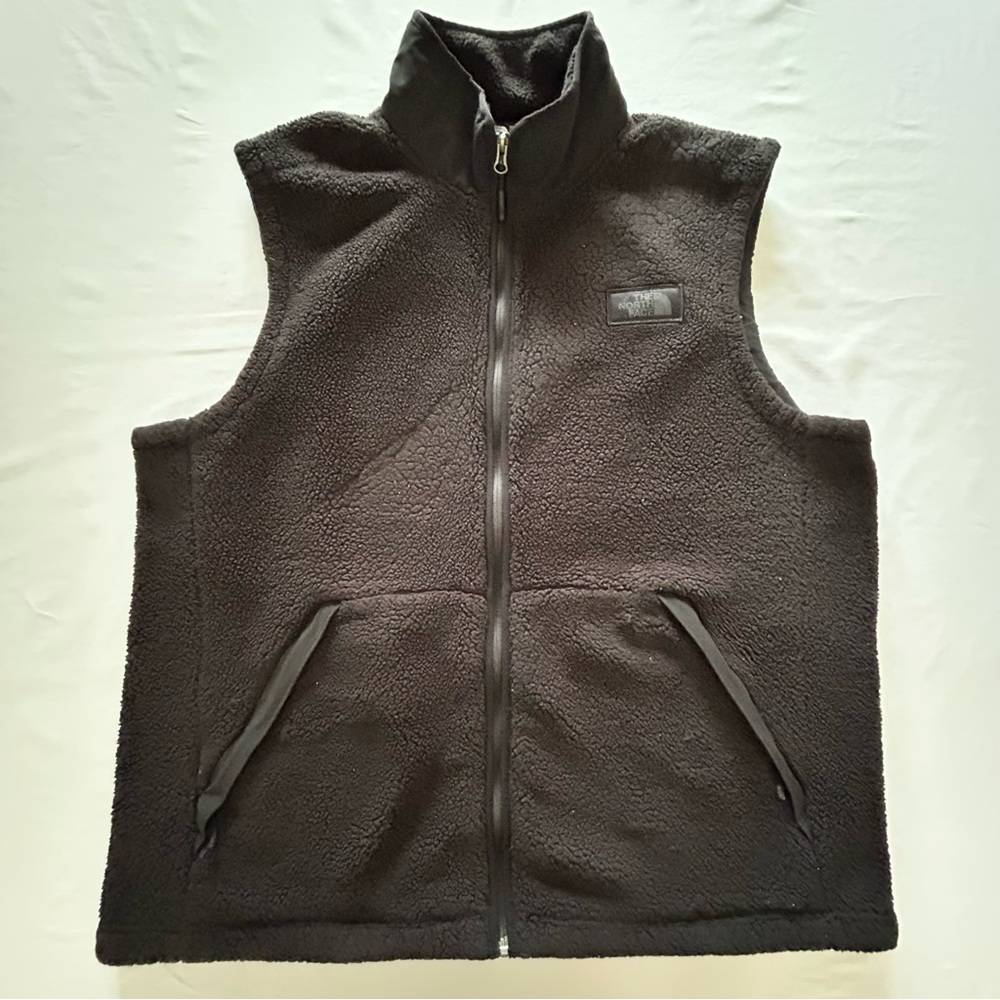The North Face Black Sherpa Fleece Vest Men’s XL